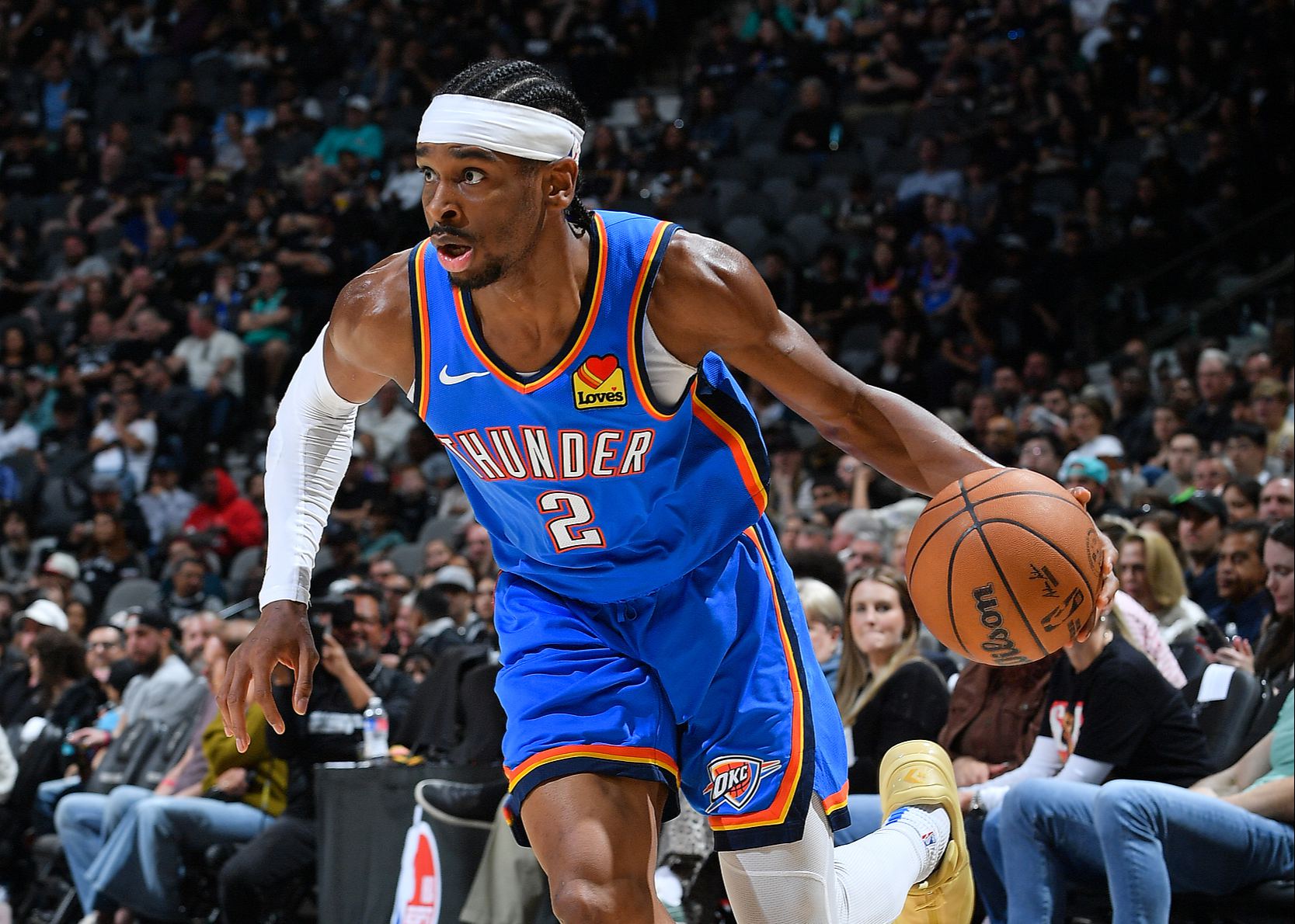 แฟนบอลเจ้าบ้านโห่กันทั้งสนาม อเล็กซานเดอร์ ได้ลูกโทษเพียง 1 ครั้งในครึ่งแรก!