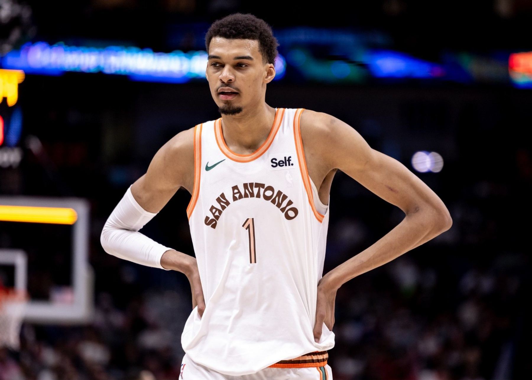 เหวินบันบล็อกการยิงติดต่อกัน 91 เกม สร้างสถิติยาวนานที่สุดนับตั้งแต่มูตอมโบชนะในปี 1996