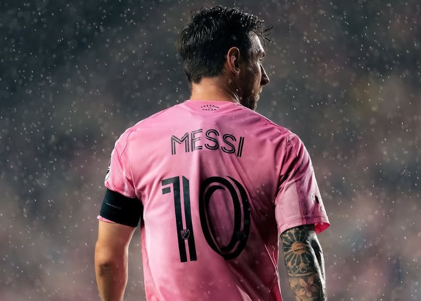 ทำประตูได้สองครั้งในเกมกับแนชวิลล์ เอสซี ซึ่งเป็นปีที่ 13 ของเมสซี่โดยยิงได้มากกว่า 40 ประตู