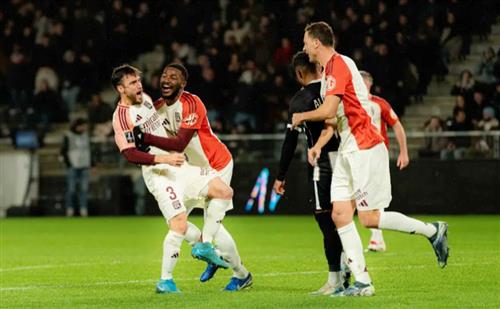 อองเช่ร์ vs ลียง