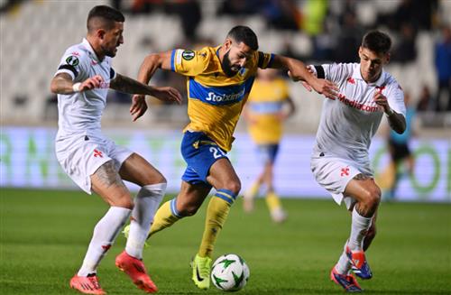 อาปูร์ นิโคเซีย vs ฟิออเรนติน่า