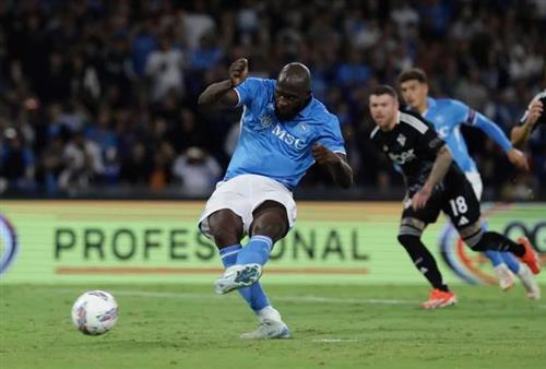 นาโปลี vs โคโม