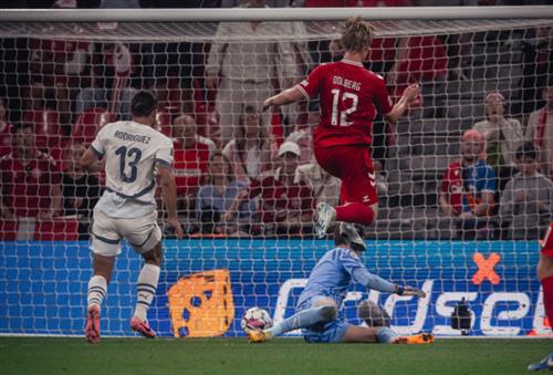 เดนมาร์ก vs สวิตเซอร์แลนด์