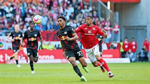 สตุ๊ตการ์ท vs โบคุ่ม