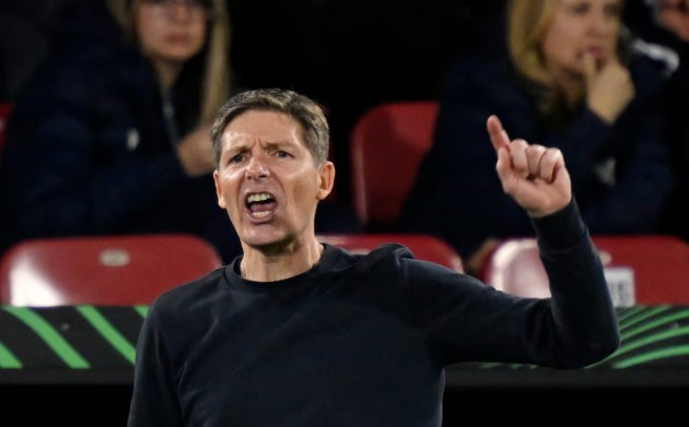 กลาสเนอร์: เราใช้ข้อได้เปรียบทางกายภาพเพื่อเอาชนะคู่ต่อสู้ แต่การเคลื่อนที่ไปข้างหน้ายังต้องได้รับการปรับปรุง