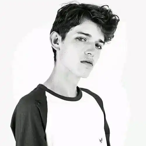 6686体育中级作者Sally