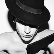 6686体育金牌作者Eileen